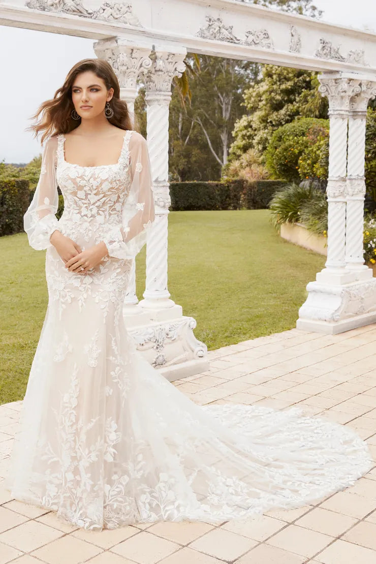 Sophia Tolli- Brittany