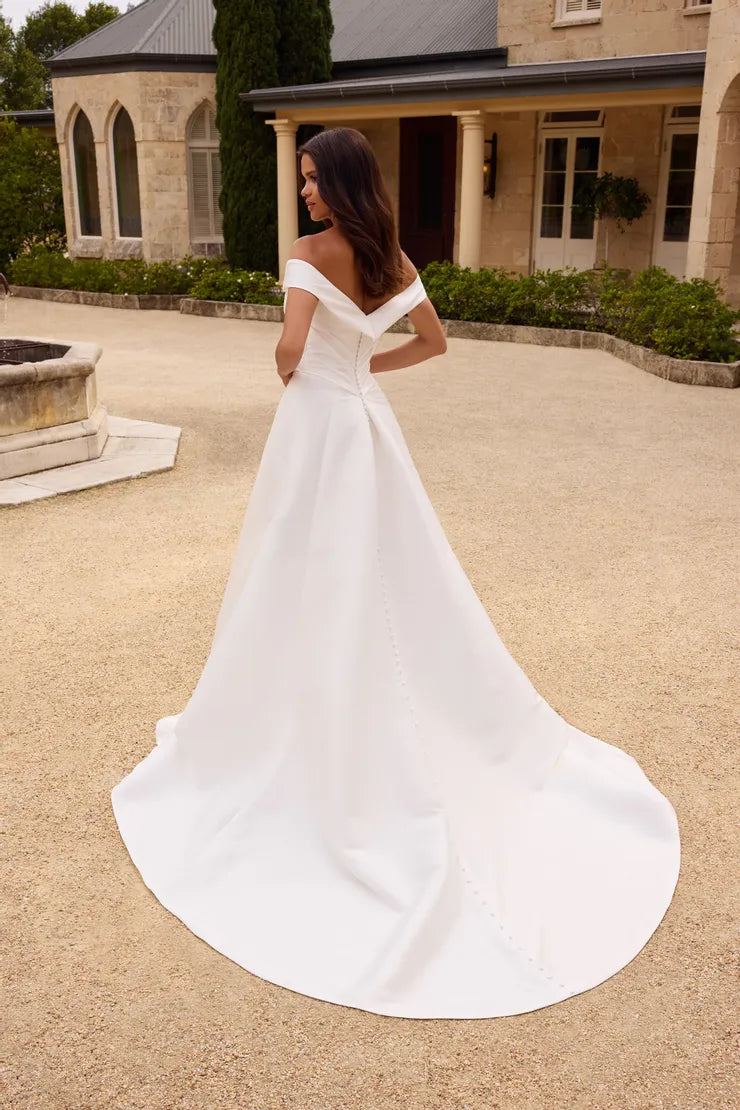 Sophia Tolli- Chandra